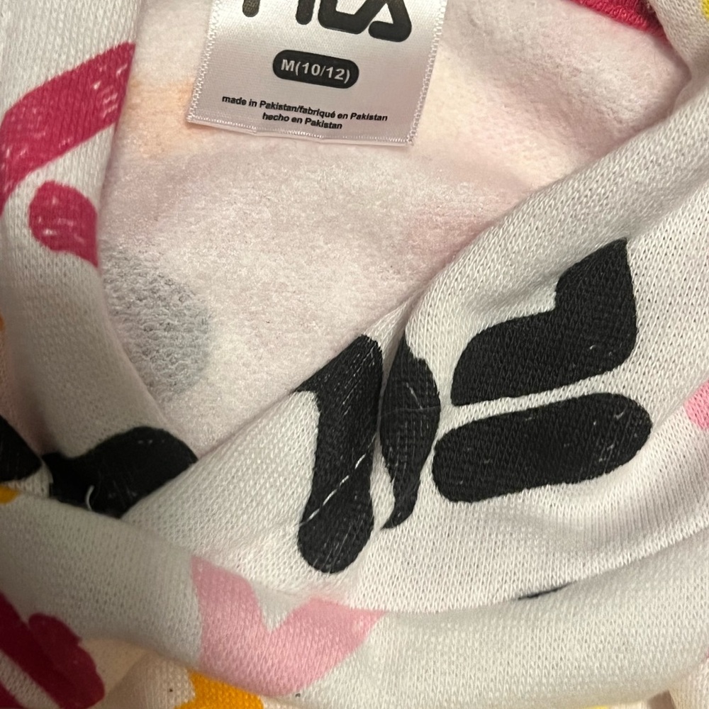 NWT* fila girl hoody - Picture 2 of 4